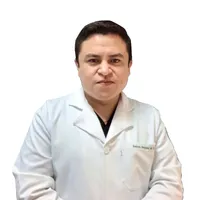 Dr. Selvin Zacarías Reyes García